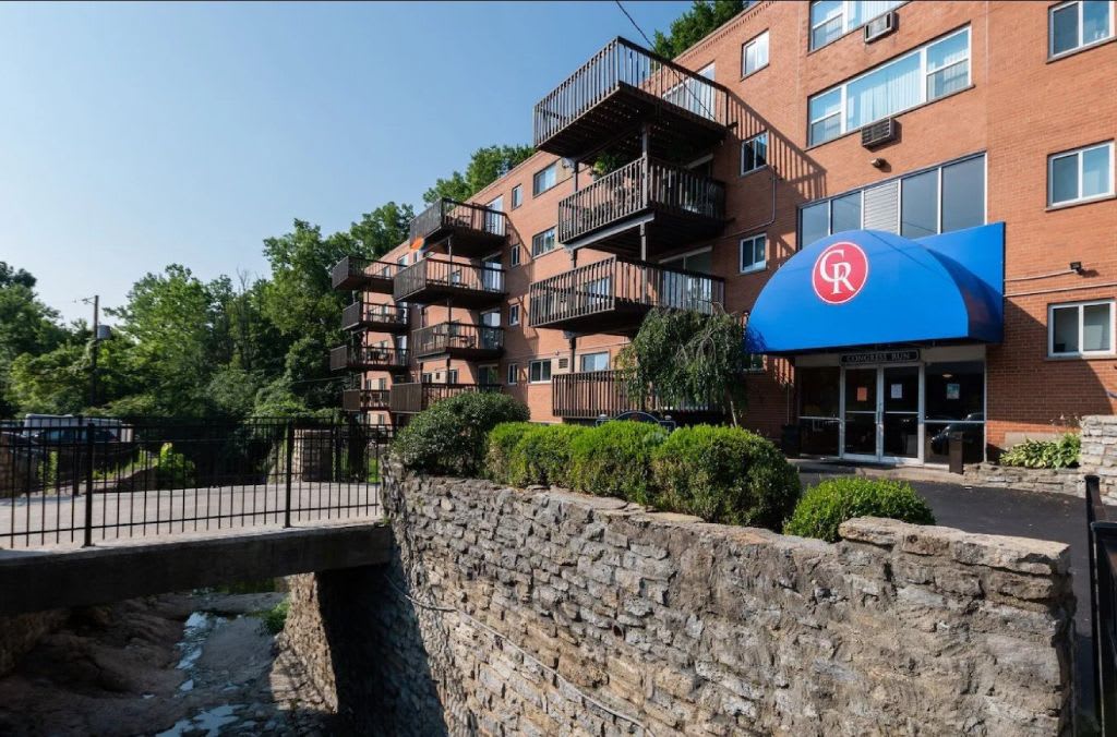 Apartments for Rent in Hartwell, Cincinnati Congress Run